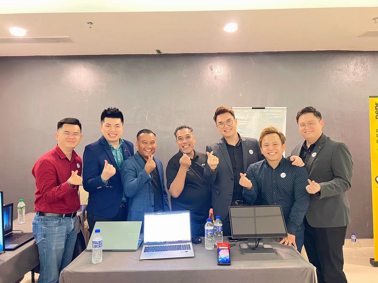 VSHARE 企业合作洽谈会议